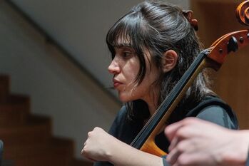 Cellounterricht, Carlota Corbella, Violoncello, Trossingen