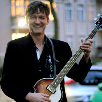 E-Bass - Wenn Musik deine Leidenschaft ist und du das, was du hörst, selbst auf..., Jürgen G., E-Bass, Berlin - Friedenau