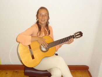 Gitarrenunterricht mit Annett Pornschlegel, Annett Pornschlegel, Gitarre, Priesendorf