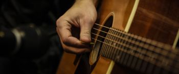 Gitarrenunterricht - Hallo! Ich heiße Johnny, bin 24 Jahre alt und studiere..., Johnny H., Gitarre, Hildesheim - Mitte