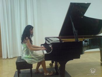 Klavierunterricht - Hochschule für Musik in Würzburg/ Diplom Pianistin und..., Olesja L., Klavier, Berlin