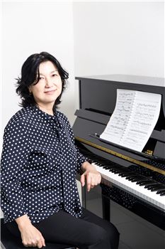 piano lessons/ Klavierunterricht in Essen kostenlose Proberstunde, Inoyat Khusanova, Klavier, Essen