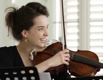 Violaunterricht - Mein Name ist Laura Möhr, ich bin professionelle Bratschistin, 30..., Laura Möhr, Viola, Stuttgart - Vaihingen