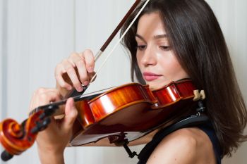 Violine - Orchestererfahrung, Unterrichtserfahrung, Wettbewerbserfahrung...., Ana C., Violine, Mannheim - Quadrate