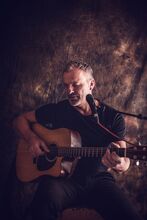 Akustik-Gitarrenunterricht, Jörg Wernekenschnieder, Gitarre, Bad Lippspringe
