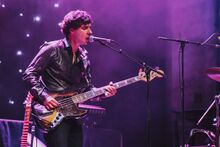 🎸🔊 Lerne Bass mit Gefühl, Technik & Groove – individuell, kreativ, professionell