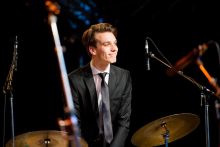Schlagzeug - Ich studiere seit 2010 Jazz/Pop-Schlagzeug an der Folkwang...